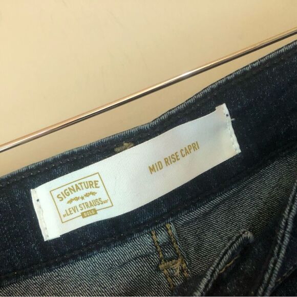 🐱 Levi’s | NEW Capri Jeans - Picture 4 of 6